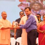 वाराणसी से शुरू हुआ ‘स्कूल चलो अभियान’, मुख्यमंत्री योगी आदित्यनाथ ने किया शुभारंभ