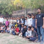 हिमांशु व व्यूटी ने निबंध प्रतियोगिता प्रथम स्थान प्राप्त किया