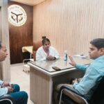 शिवपुर शहरी सामुदायिक स्वास्थ्य केंद्र में आयुष्मान योजना की समीक्षा